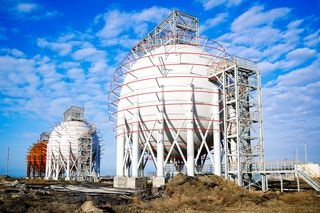 РЕАКТОР ЗАМЕДЛЕННОГО КОКСОВАНИЯ (КОКСОВАЯ КАМЕРА).jpg